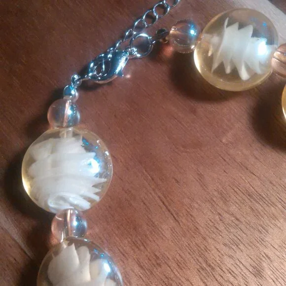 Champagne Color Murano Glass Beaded Silvertone Brass Necklace (20 to 22 Inch) - Picture 5 of 15